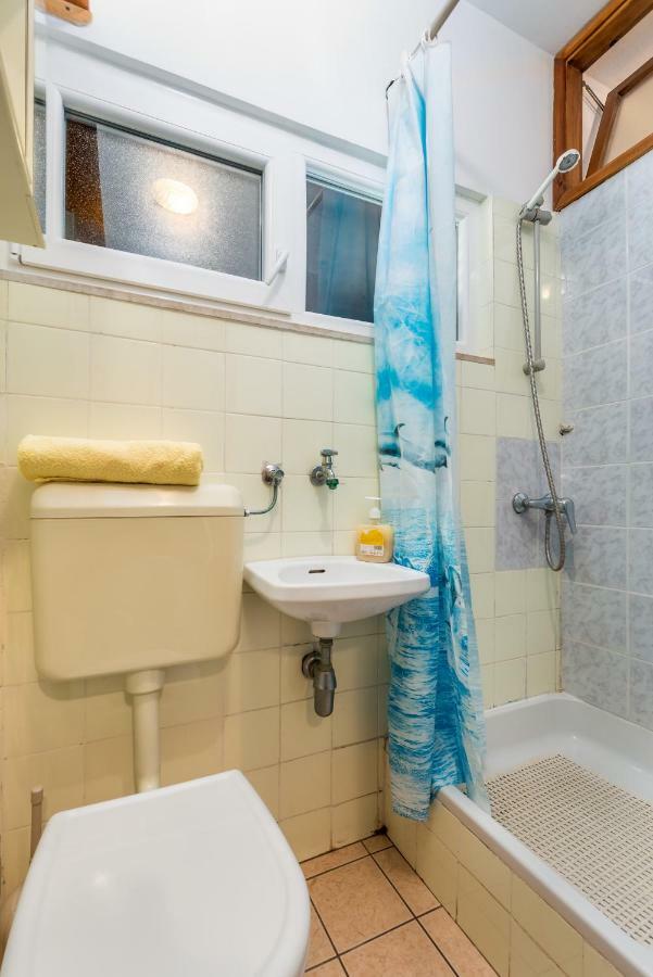 Apartmani Strott Pinezići エクステリア 写真